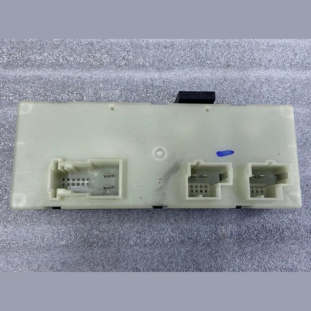 OEM BMW X4 G02 REAR LIFTGATE CONTROL MODULE UNIT  6135 9852925