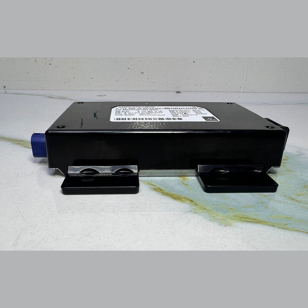 Mercedes-Benz W212 E-Class Communication Control Module Unit A172 9002809 OEM