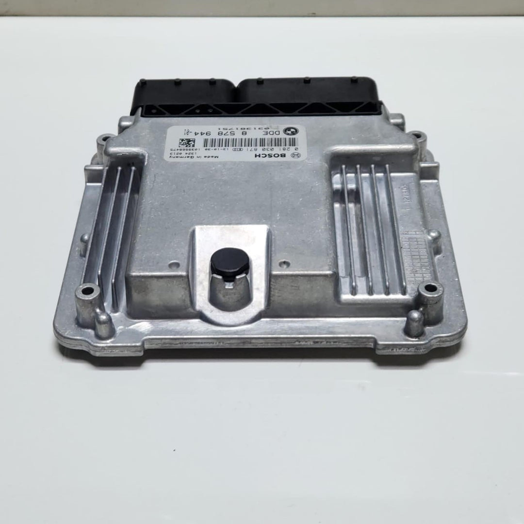 BMW Engine Control Unit 8578944 3 Series F31 OEM F3 320D DIESEL ECU SET RHD 