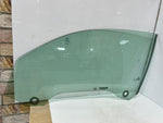 Bild in die Galerieansicht laden, 2014-2016 BMW 228i M235i M2 F22 228i Front Door Window Glass G1726871907O OEM