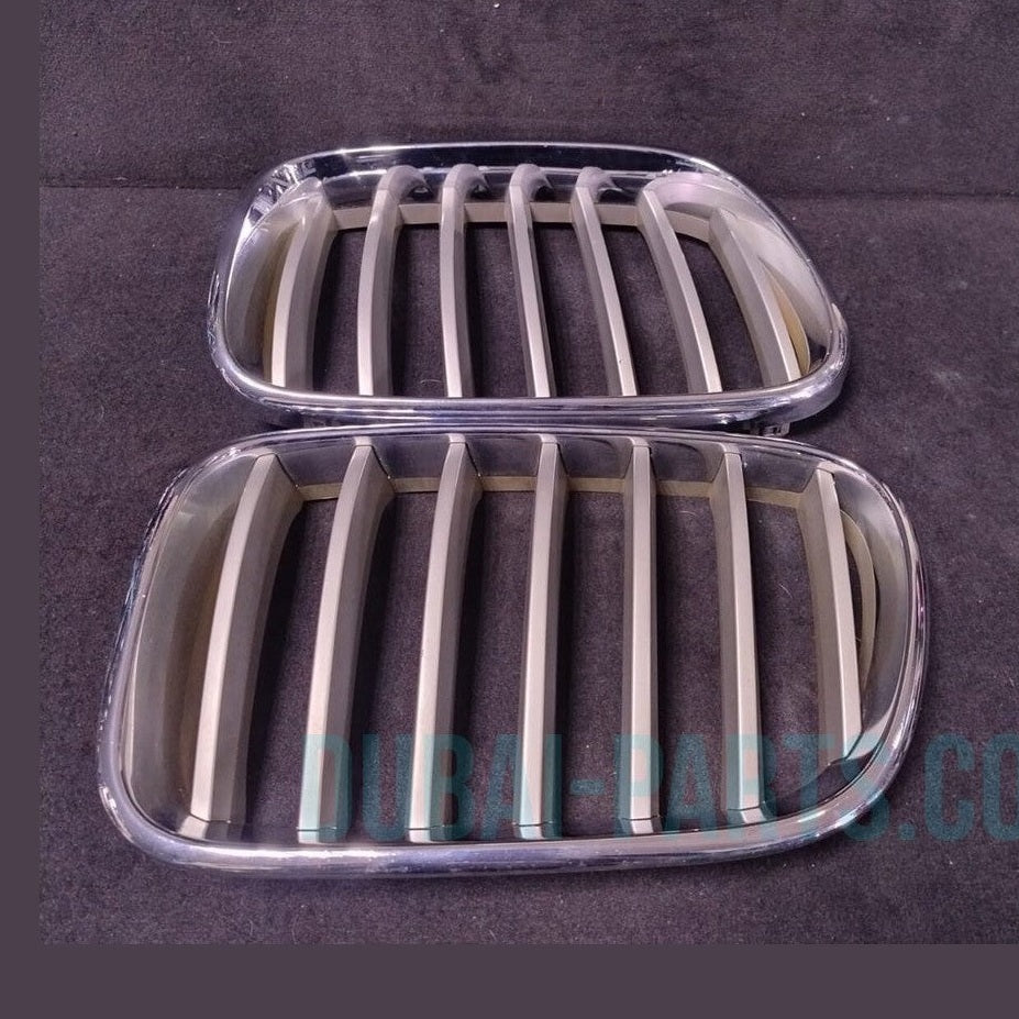 7210725 7210726 Ornamental  Front Bumper Grill Front L+R  OEM BMW X3 F25