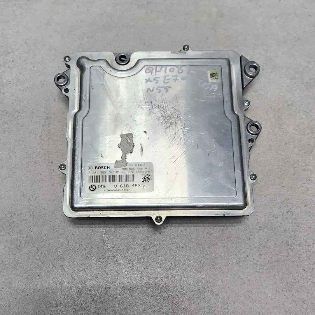 2011-2012 BMW X5 Engine Control Module 8618483 E70 E82 E88 E90 E92 E93 