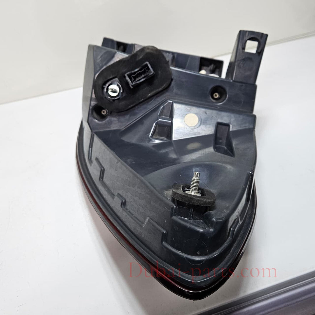 OEM BMW 5 GT F07 Fender right Tail Light 7199642