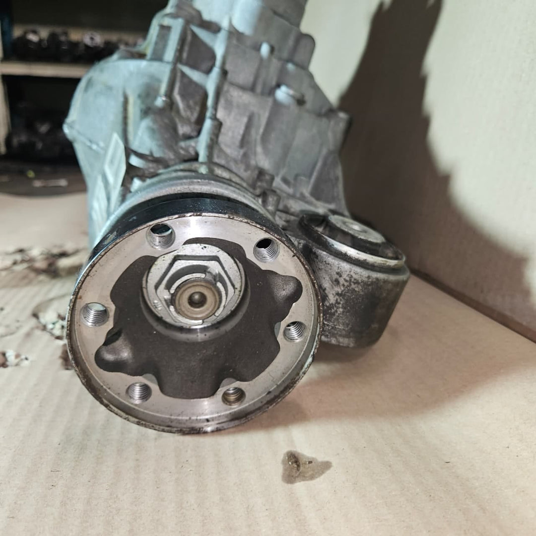 2012-2015 Mercedes-Benz ML350 Front Differential A1663300300 Ratio 3.45 W166 
