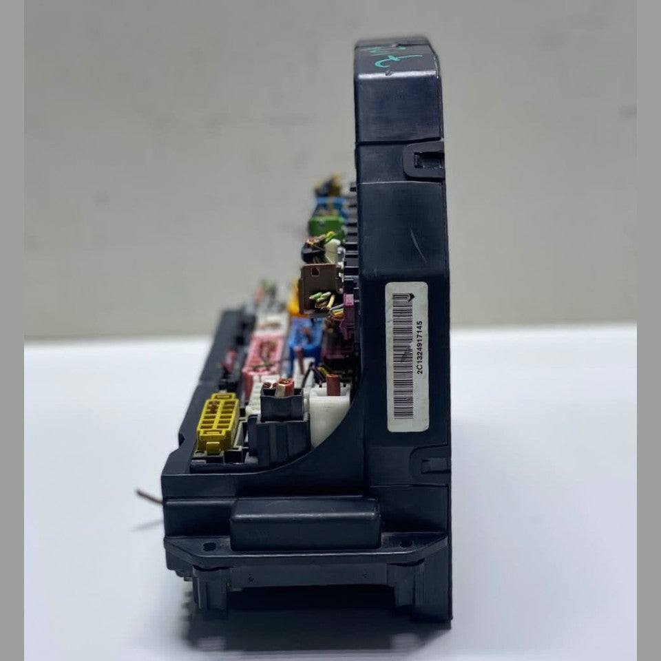 Mercedes Front Sam Fuse Box Control Module A2129007124 W212 E-Class W218 W204 