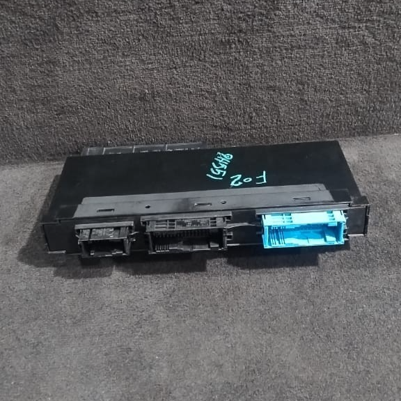 BMW 7 SERIES F01 LCI ECU BODY CONTROL MODULE JUNCTION BOX JBBFEIII V5 9286940