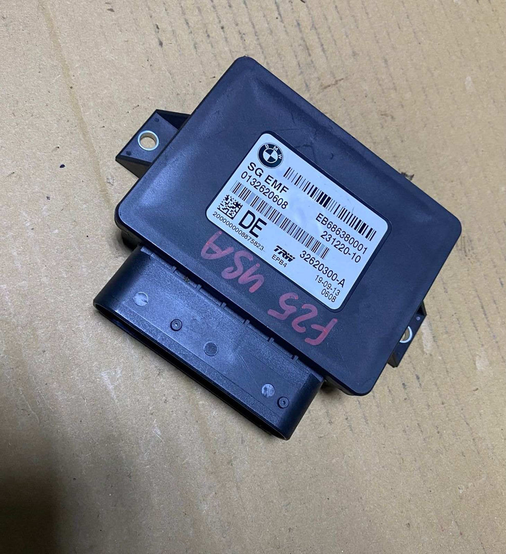 2010-2017 BMW X3 Parking Brake Control Module 6863800 F10, F11 5 Series and F25 