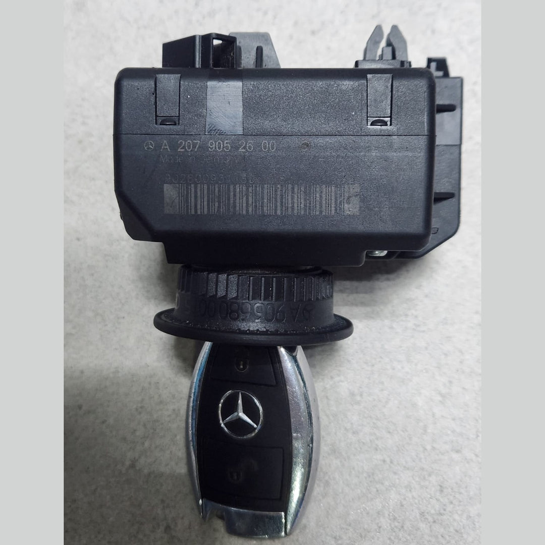 2008-2014 Mercedes-Benz C300 Ignition Switch Module Lock A2079052600