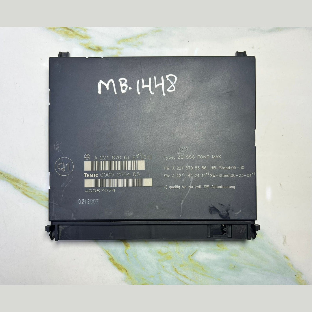 2007-2013 Mercedes-Benz S600 W221 Rear Seat Control Module A221 8706187 OEM