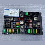 قم بتحميل الصورة إلى عارض الصور، OEM BMW M5 M8 F90 F91 F92 F93 Rear Power Distribution Fuse Box 8713127