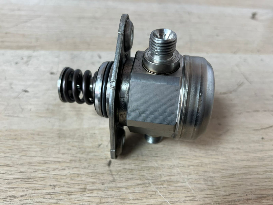 2010-2013 BMW High Pressure Fuel Pump 7610761 135i, 335i, 535i, 640i, X3, X4 N55