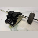 Bild in die Galerieansicht laden, 2012-2018 Mercedes-Benz CLS550 Trunk Lid Latch Lock Actuator A 204 750 0060 W212