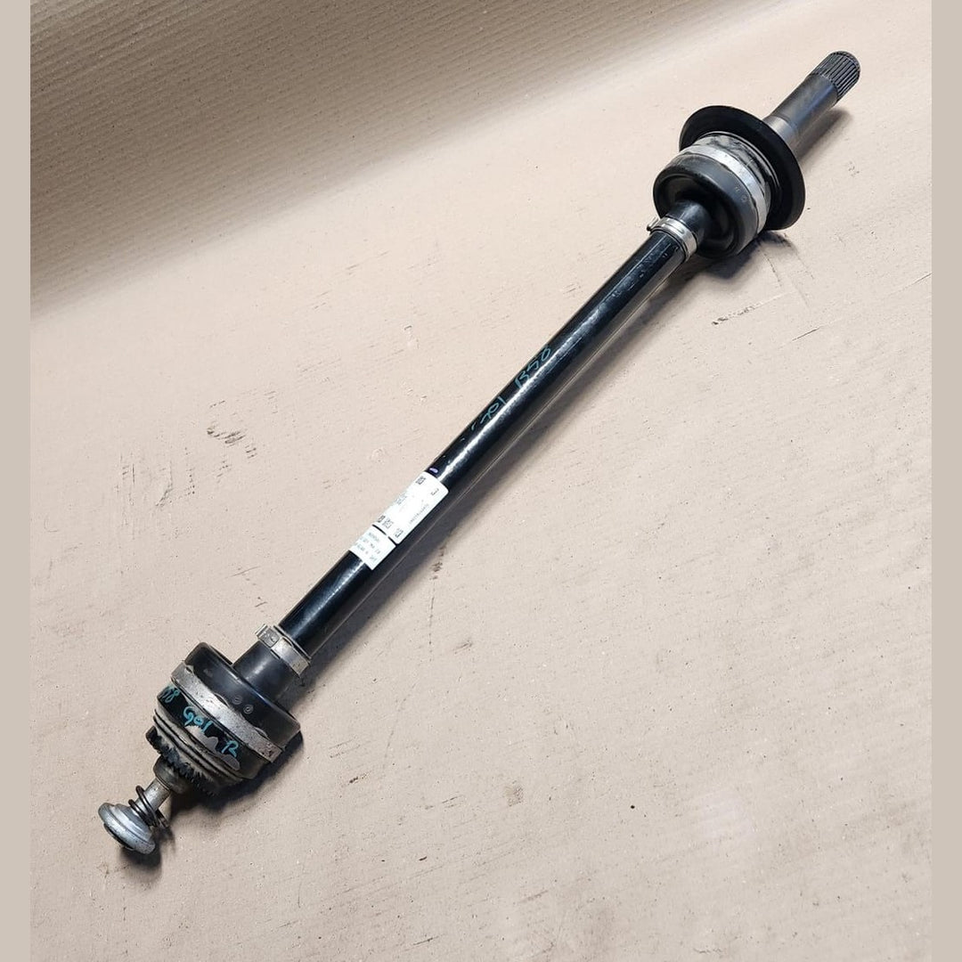 2018 BMW X3 G01 M40iX Rear Right Output Shaft 8689560 OEM