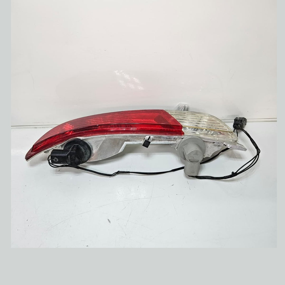 6911899-2006-2008 BMW 6 Series E63 E64 M5 Bumper Light Rear Left OEM
