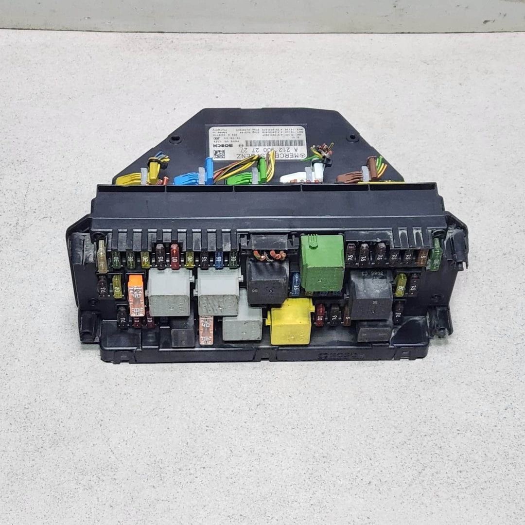 Mercedes Fuse And Relay Module A2129002727 CLS C218 X218