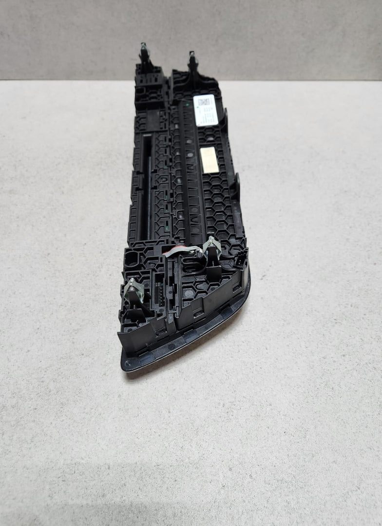 2018-2023 BMW X3 Climate Control Unit 7951989
