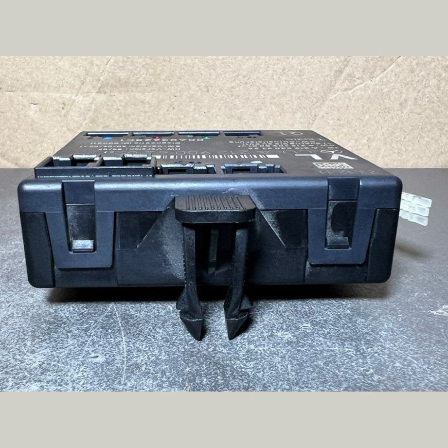 Mercedes-Benz W212 E-Class Front Left Side Door Control Module A212 9004202 OEM