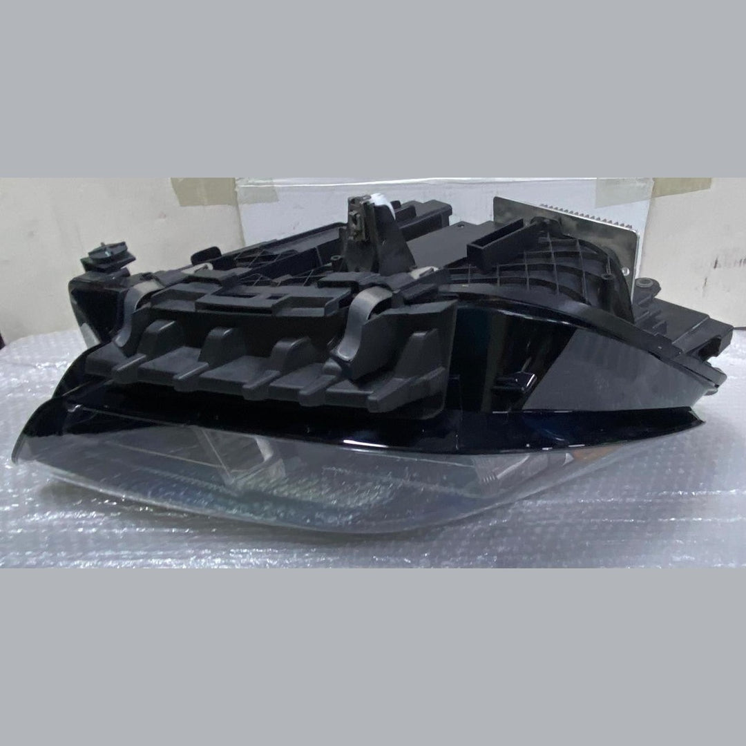 OEM BMW X1 U11 HEADLIGHT FRONT RIGHT SIDE ECE MODEL 5A9A234 LHD NO MODULE