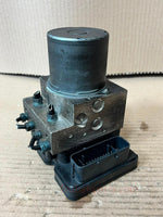 Load image into Gallery viewer, 2011-2016 BMW 5' F10 F11 528i ABS HYDRAULIC Pump Assembly 6797668 OEM