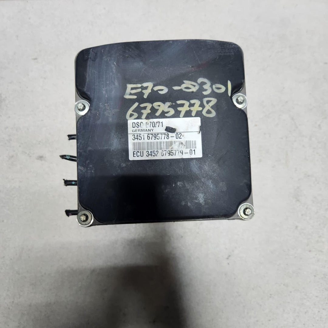 2007-2013 BMW X5 Abs Anti Lock Brake Pump 6795778 X5 E70 and X6 E71