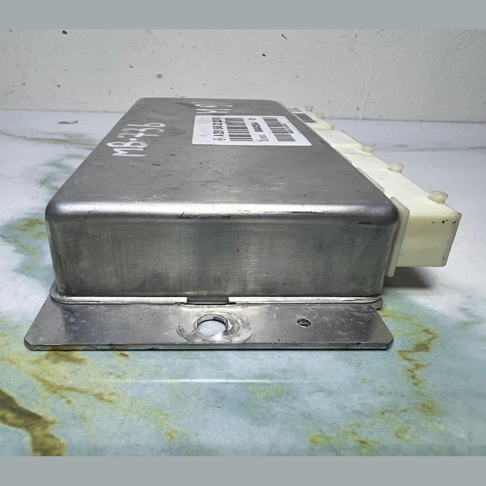 Mercedes Air Suspension Control Module A2515453232 W164 ML-Class W251 R-Class