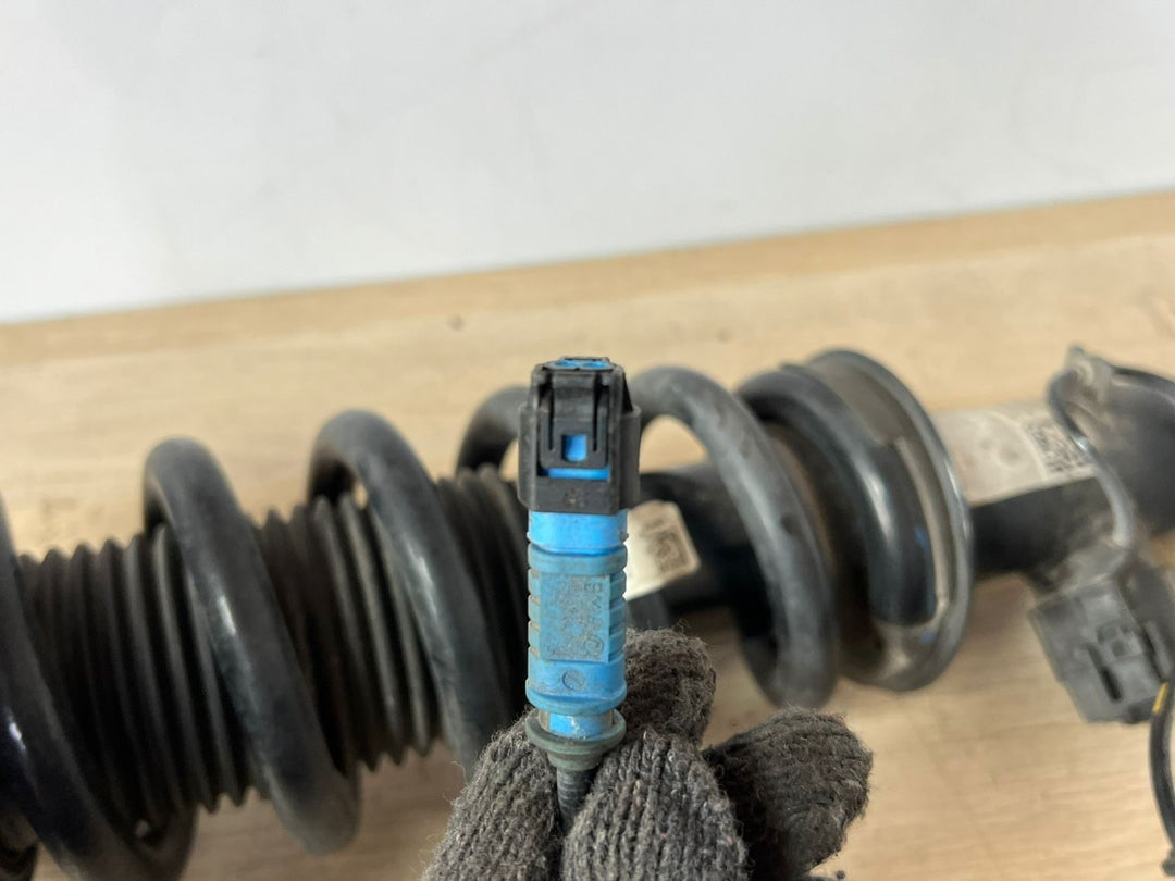 2018-2023 BMW X5 Shock Absorber 6869024 X5 G05 and X7 REAR RIGHT VDC 