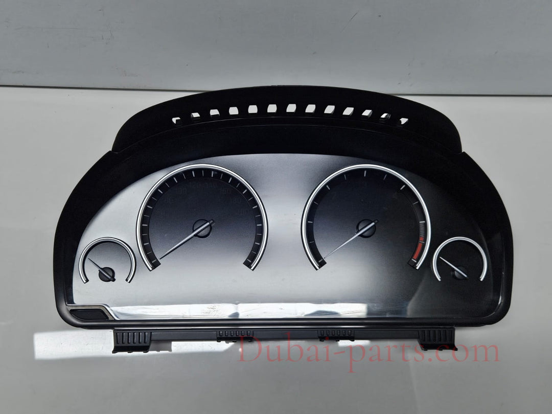 8795224-2018 BMW X4 F26 N57 RHD Instrument Cluster Speedometer OEM