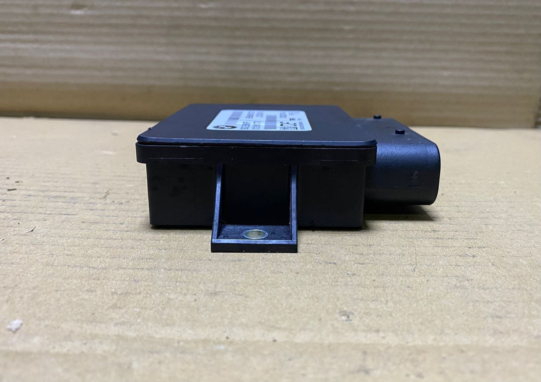 2011-2015 BMW 550i Parking Brake Control Module 6858017 F25, 535i, 550i, 650i, a