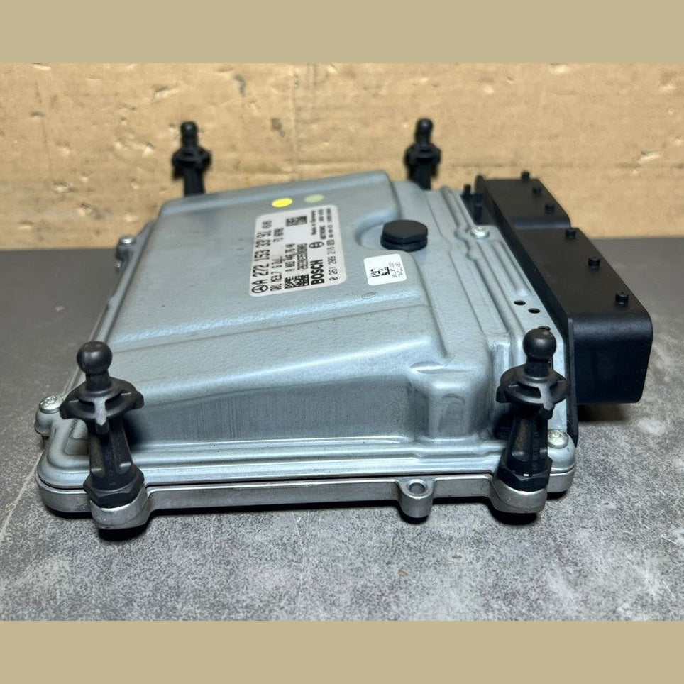 02-09 Mercedes-Benz W211 Motorsteuergerät Einheit ECM ECU A272 1533391 OEM