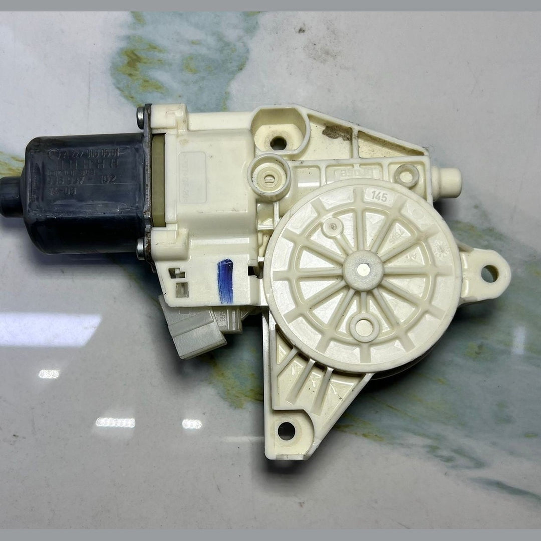 15-20 Mercedes-Benz W222 S-Class Window Motor Front Left Side A222 9060501 OEM