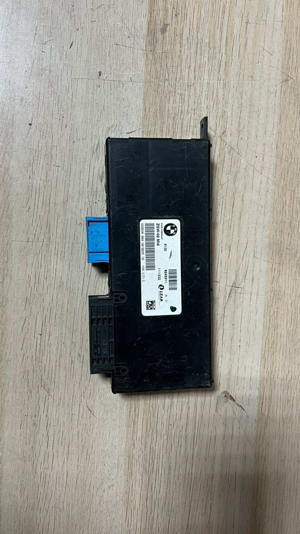2011-2013 BMW 528i Gateway Control Unit 9243211 F10 F11 OEM