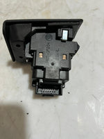 Load image into Gallery viewer, BMW 3 SERIES E92 Engine Control Unit ECU SET DME + CAS3 + 1KEY 7589705 OEM
