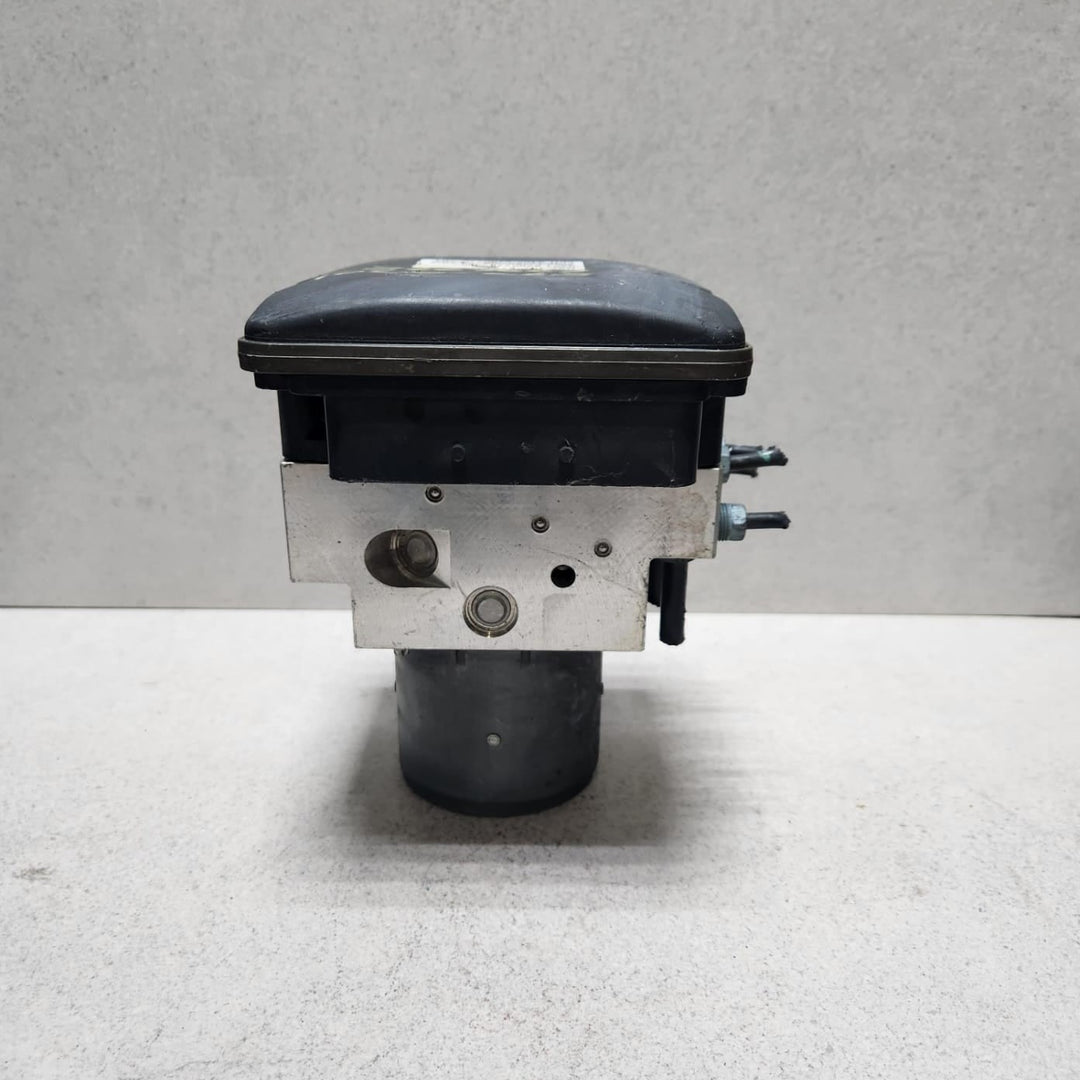 2007-2013 BMW X5 Abs Anti Lock Brake Pump 6795778 X5 E70 and X6 E71