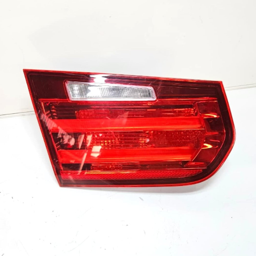 7372793-2012-2016 BMW 3 Series F30 F31 F35 M3 F80 Left Tailgate Taillight OEM