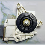 قم بتحميل الصورة إلى عارض الصور، 2013-2018 Mercedes-Benz A200 Front Right Window Motor A2469065200 A Class W176