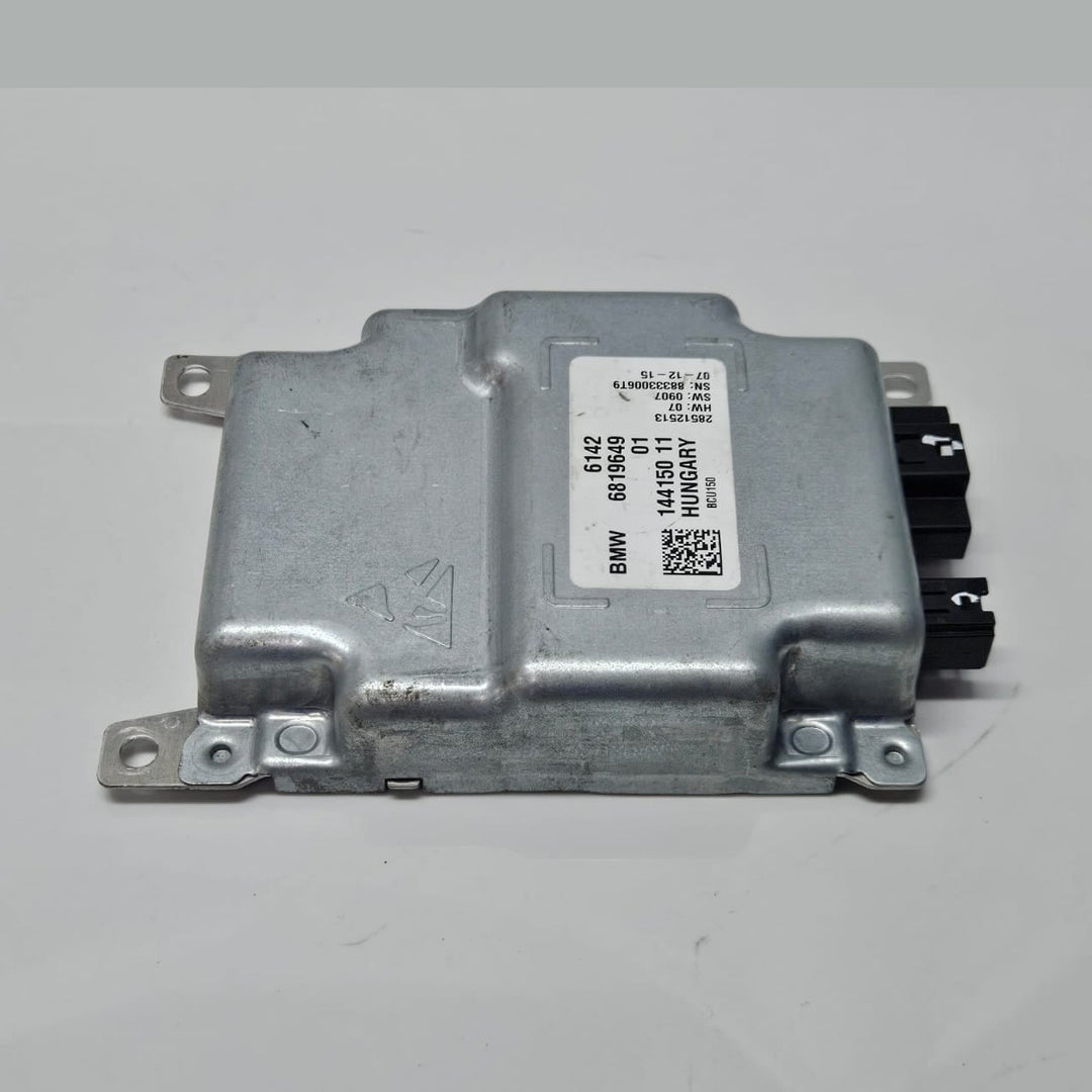 6819649-2017-2019 BMW 750i G11 G12 Battery Charge Control Module OEM