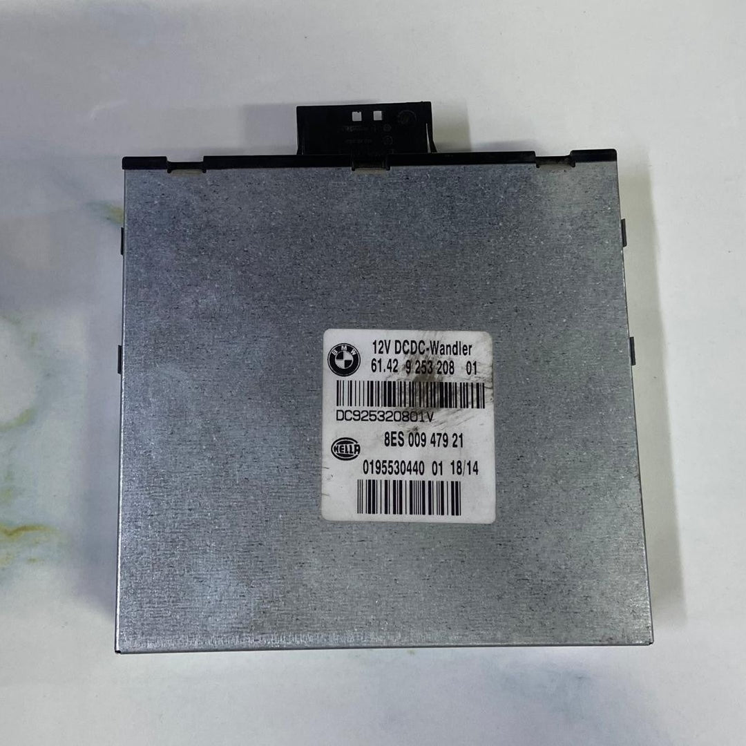 OEM BMW X1 E84 VOLTAGE CONVERTER CONTROL MODULE 9253208