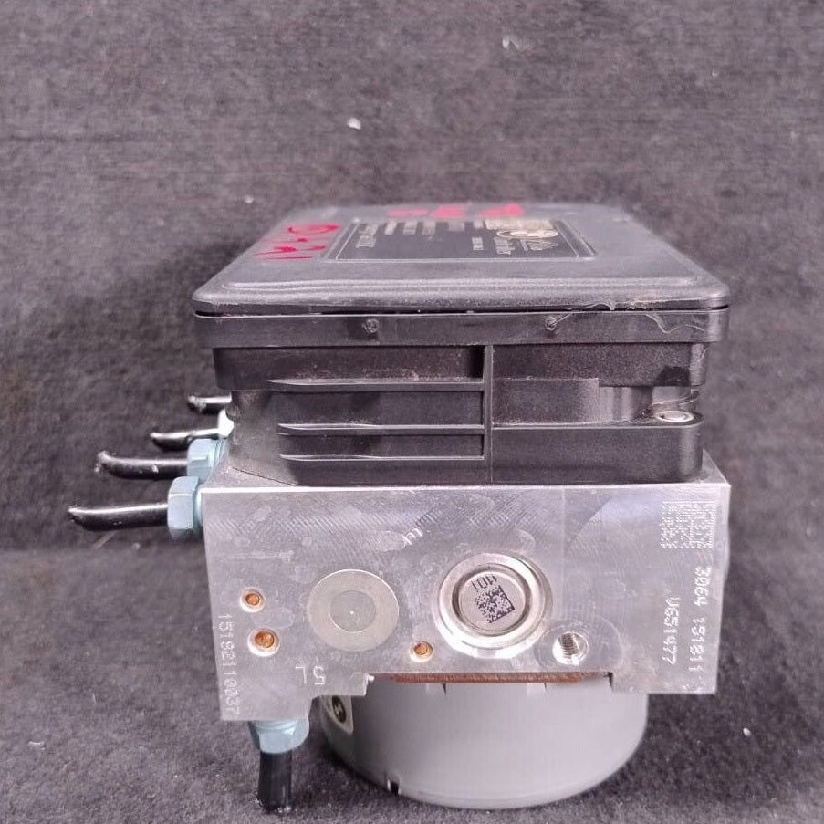 BMW 1 3 Series F20 F21 F22 F30 ABS DSC Hydro Braking Unit Pump 6871110