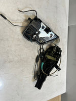 Load image into Gallery viewer, BMW X6 E71 Front Left SIDE Door Lock Actuator 7318409 OEM
