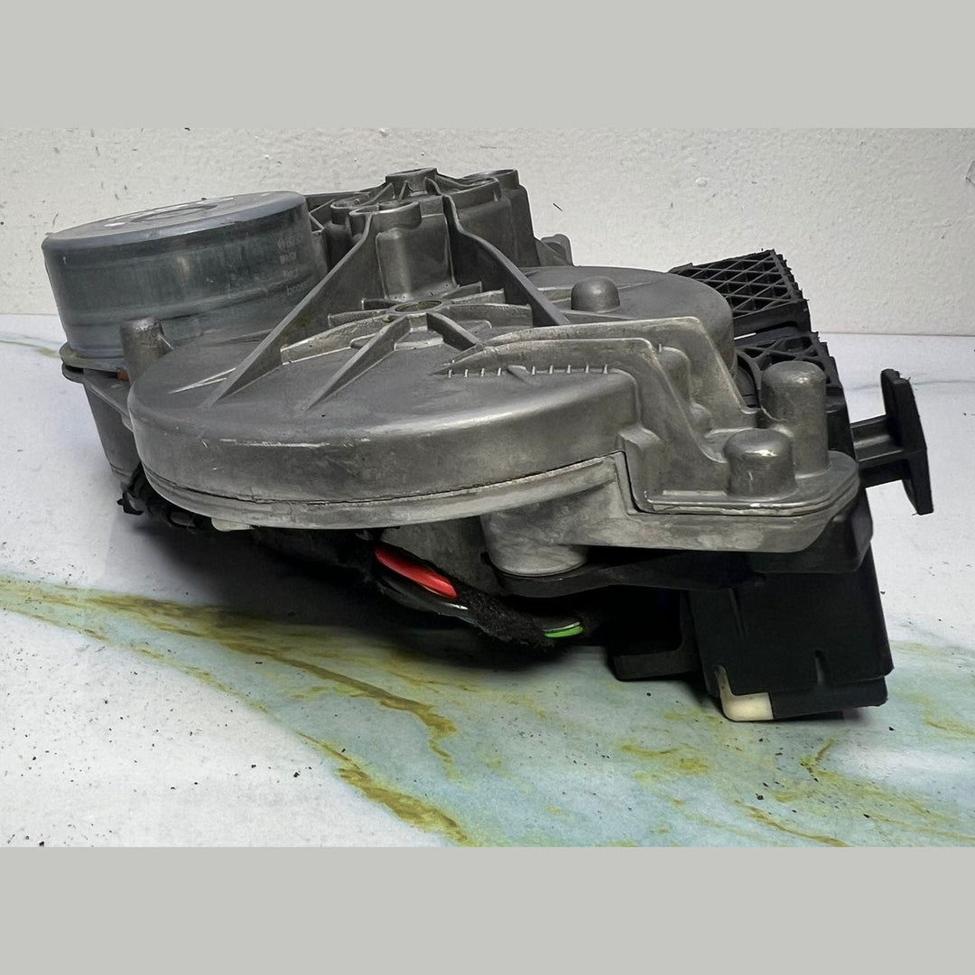 Mercedes W205 C-Class Power Tailgate Liftgate Motor Actuator A099 7602601 OEM