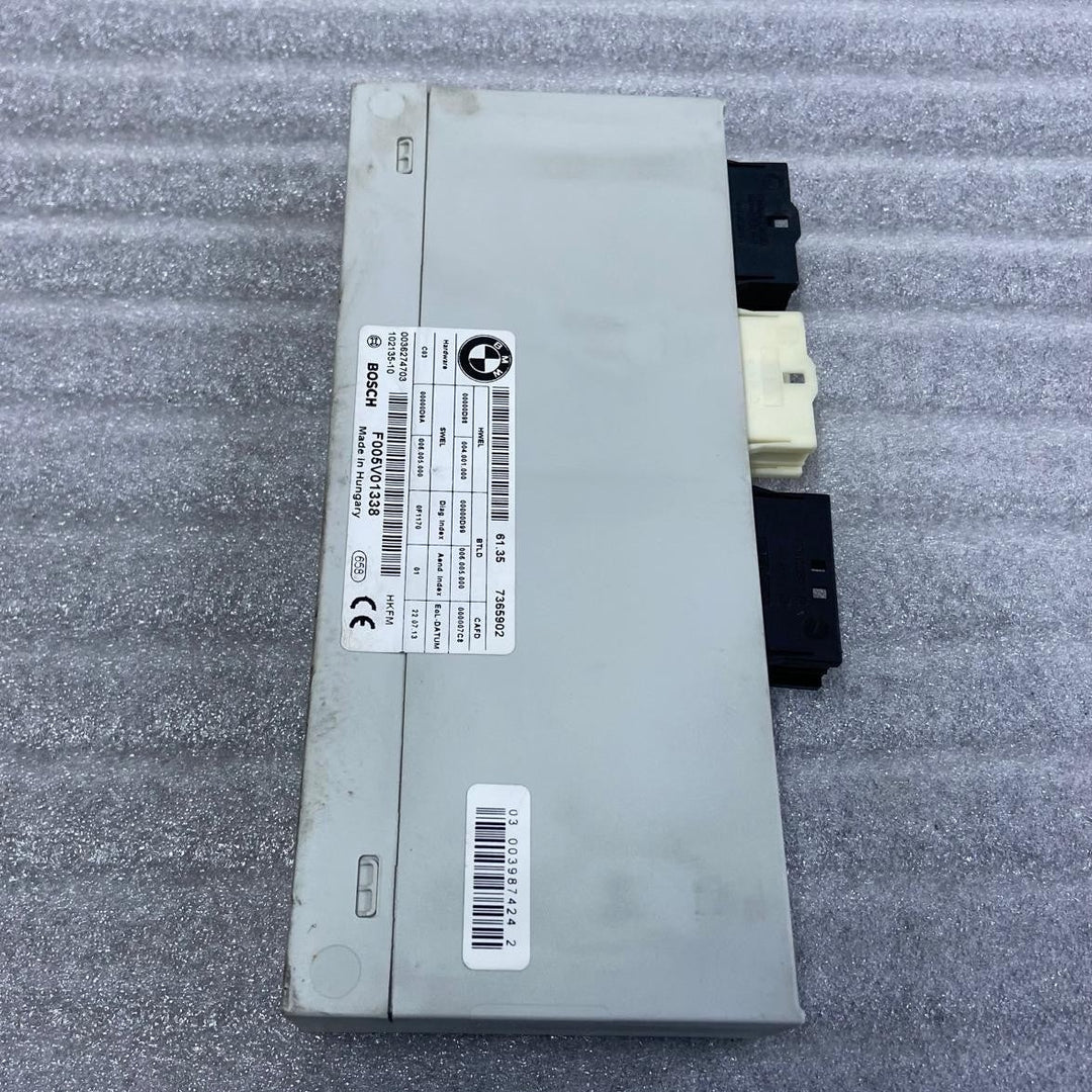 OEM BMW F01 F10 F07 F25 F26 REAR TAILGATE LIFT TRUNK LID CONTROL MODULE 7365902