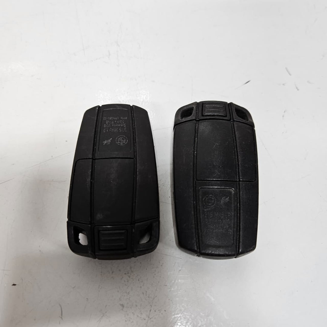 7587164-2007-2008 BMW 328i N52 Engine Control Module MSV80 Siemens DME Key Set