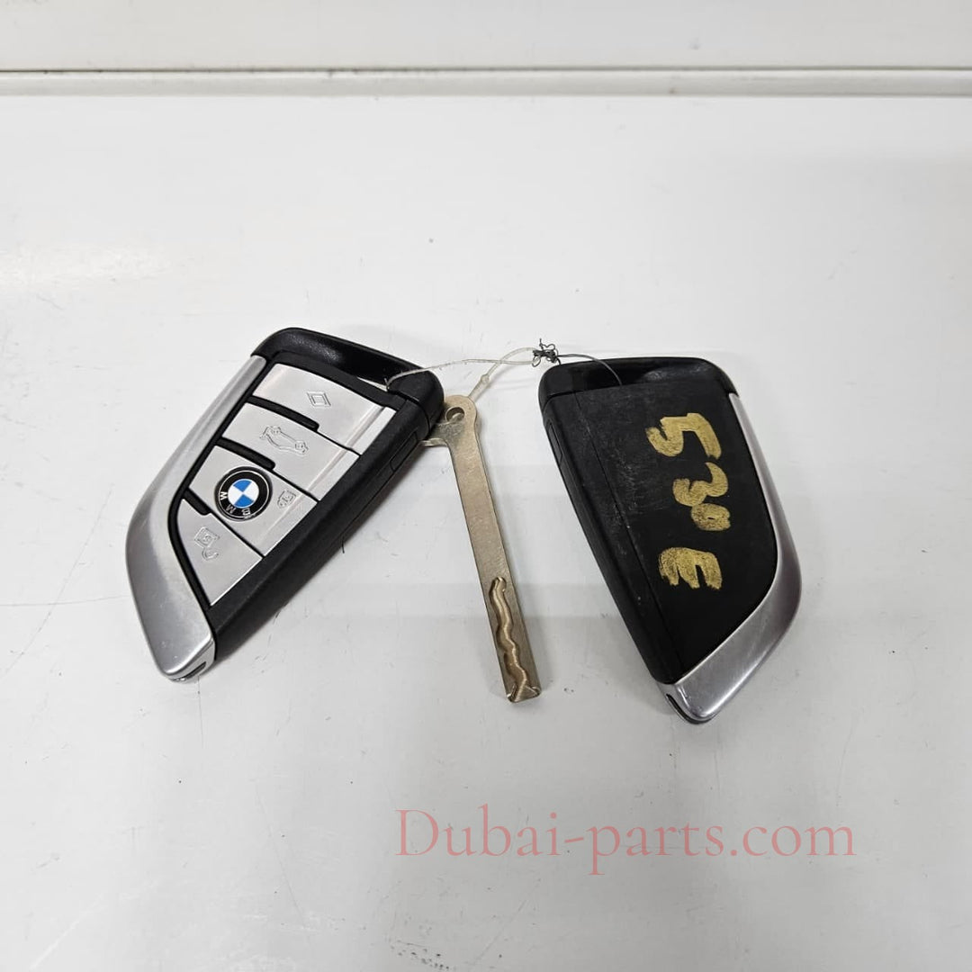 8740302-2018 BMW 7 Series G11 G12 530e 2.0 Engine Control Unit ECU DME Key Set 