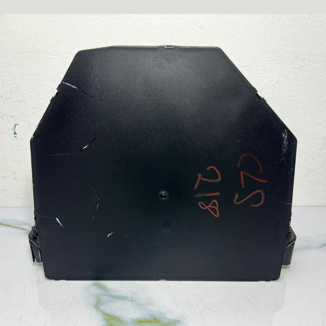 Mercedes Fuse And Relay Module A2129002727 CLS C218 X218
