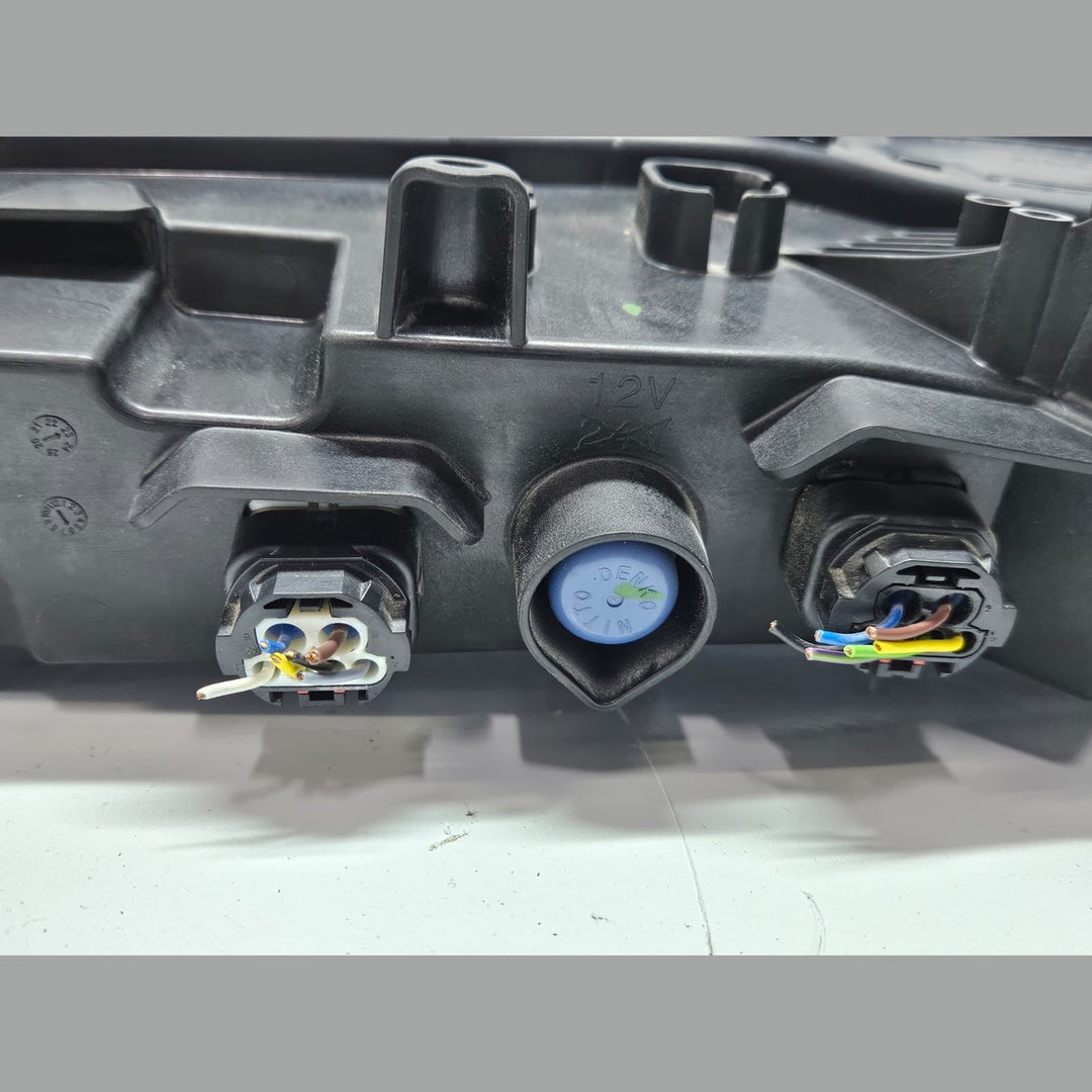 OEM BMW X7 G07 LEFT SIDE LED HEADLIGHT/HEADLAMP 9880593 2019-2024 