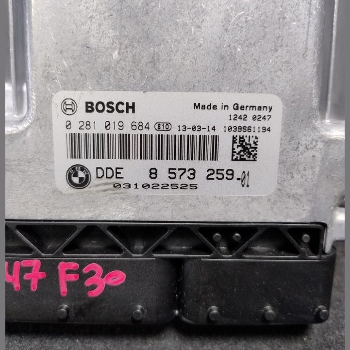 BMW 320d DIESEL N47N F30 F32 F34 F36 2013 ENGINE CONTROL ECU ONLY  8573259