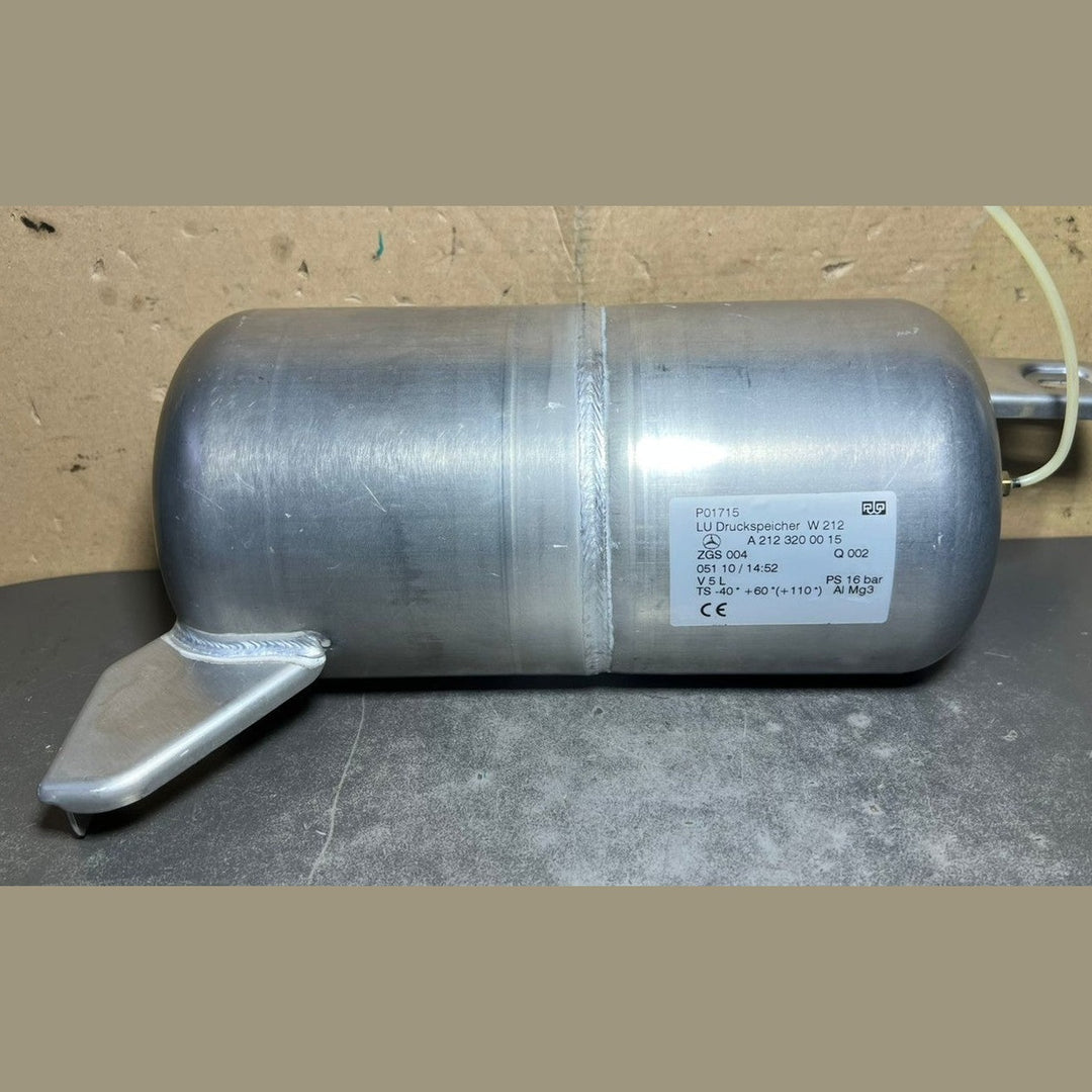 10-16 Mercedes W212 AMG E63 Air Suspension Pressure Reservoir Tank A212 3200015