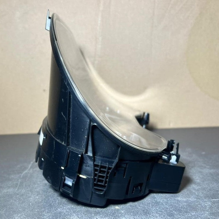 2012-2014 Mercedes-Benz W246 B-Class Instrument Cluster Speedometer A246 9006913