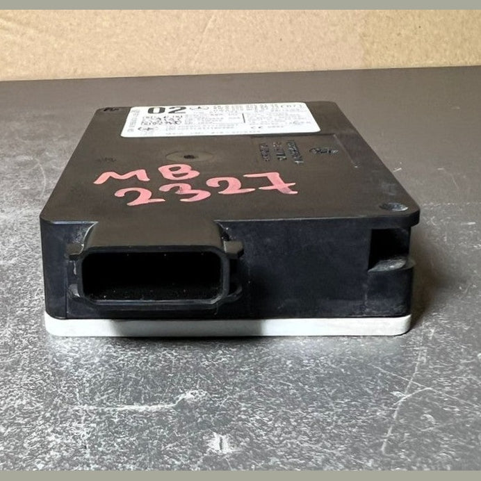 MERCEDES BLIND SPOT RADAR SENSOR GENUINE A0009058702 \ 0009058702