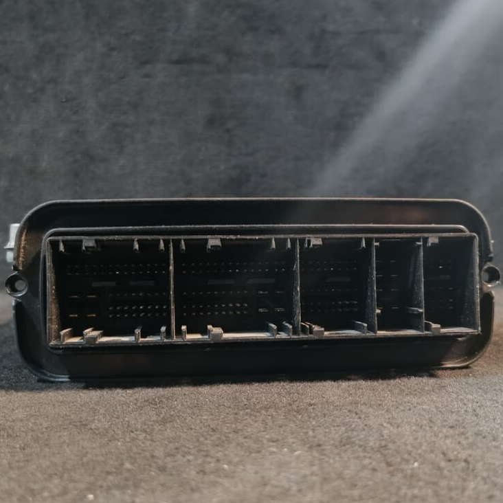 BMW X5 E70 X6 E71 30dX Diesel N57 ECU DDE 2012 ECU ONLY - 8517015
